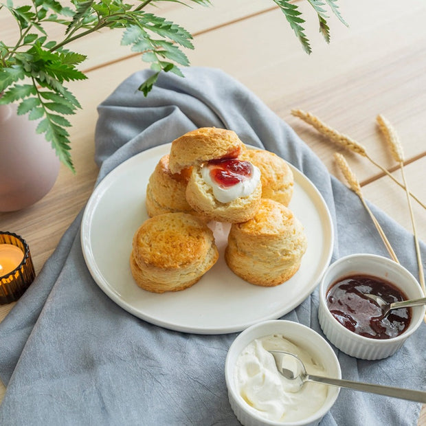 Scones With Jam & Cream